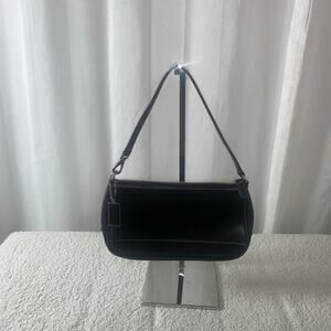 GUC COACH Hampton Demi Mini Shoulder Bag